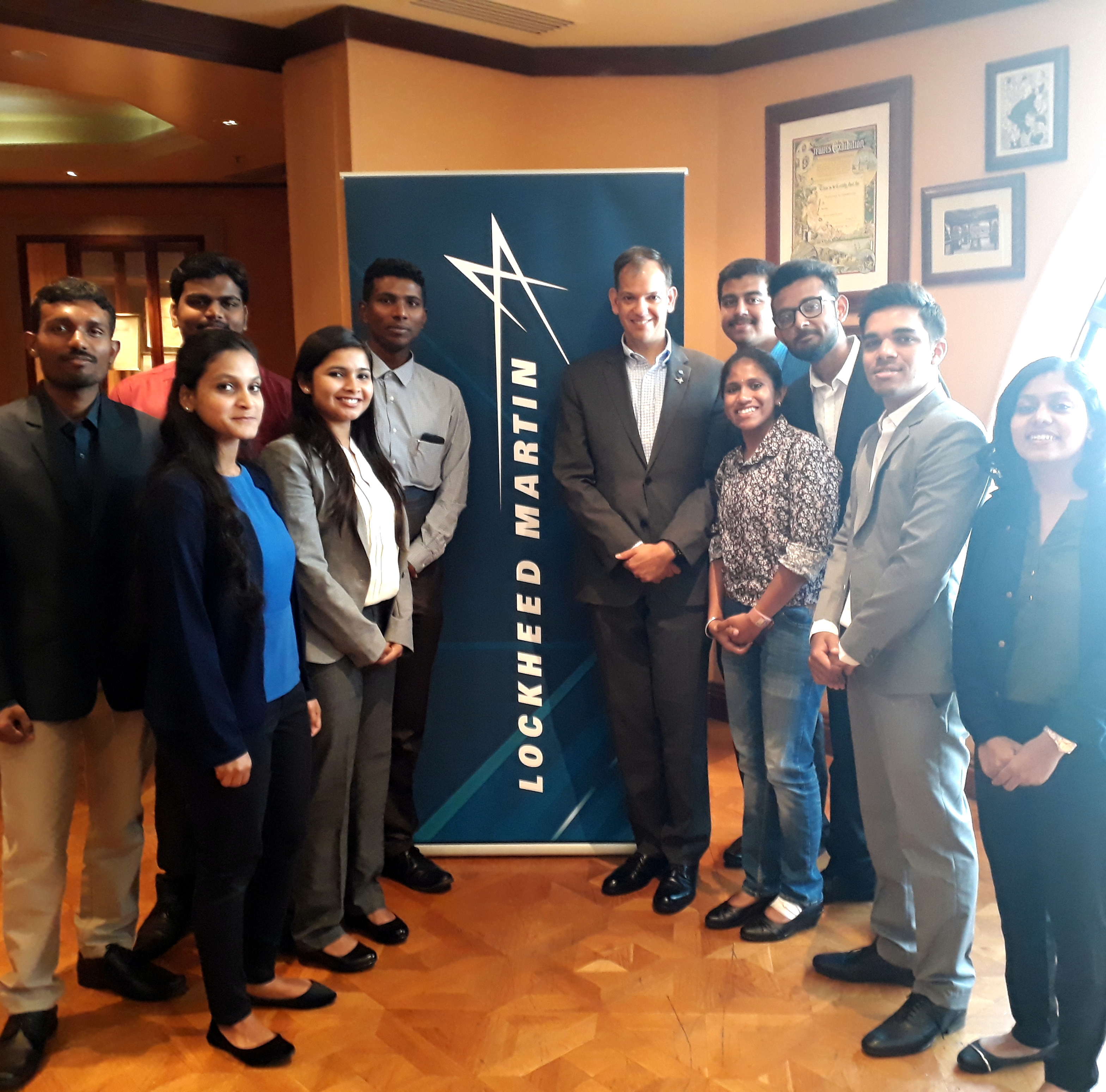 Team Aranea meets Vice President (Tech & Innovation) of Lockheed Martin