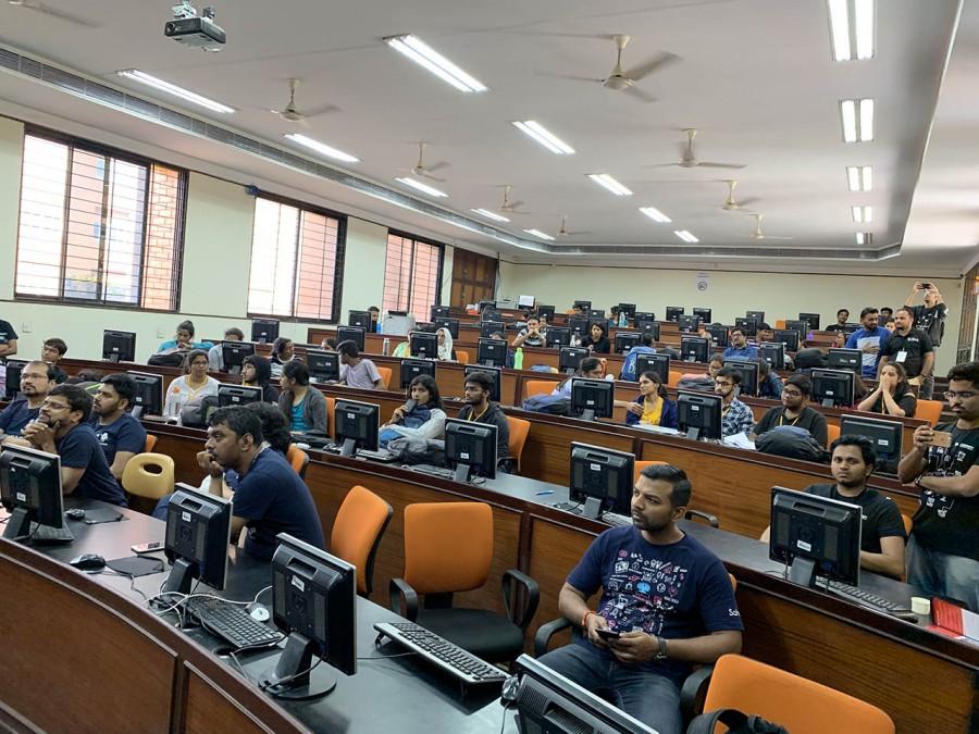 inGenius and GirlGeeksHack held