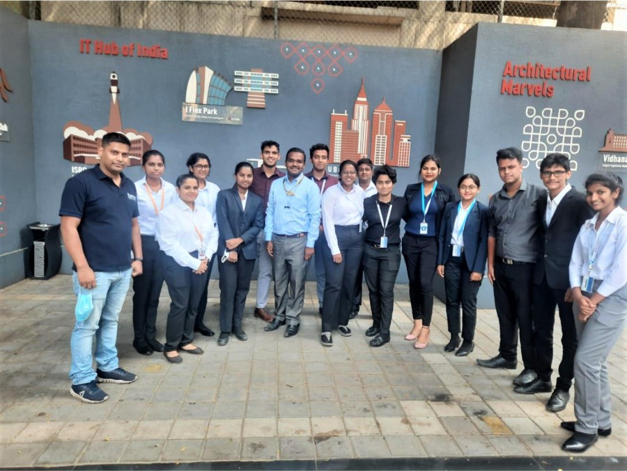 Hotel show-around for students