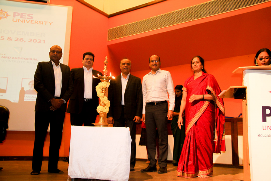 Corporate professionals share valuable insights at Marketing Symposium