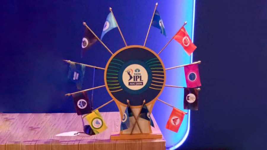 Learning live about managing IPL auctions