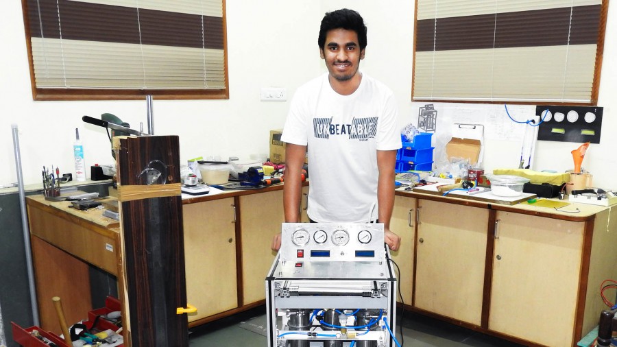 Teenage student develops mini-oxygen plant in just eight months, all by himself @ PESU Student