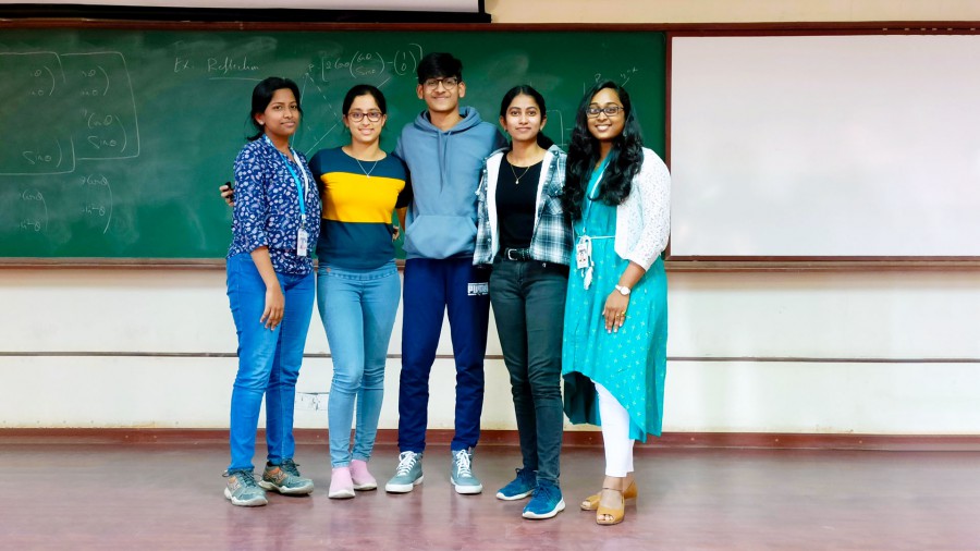 Auditions for dance club