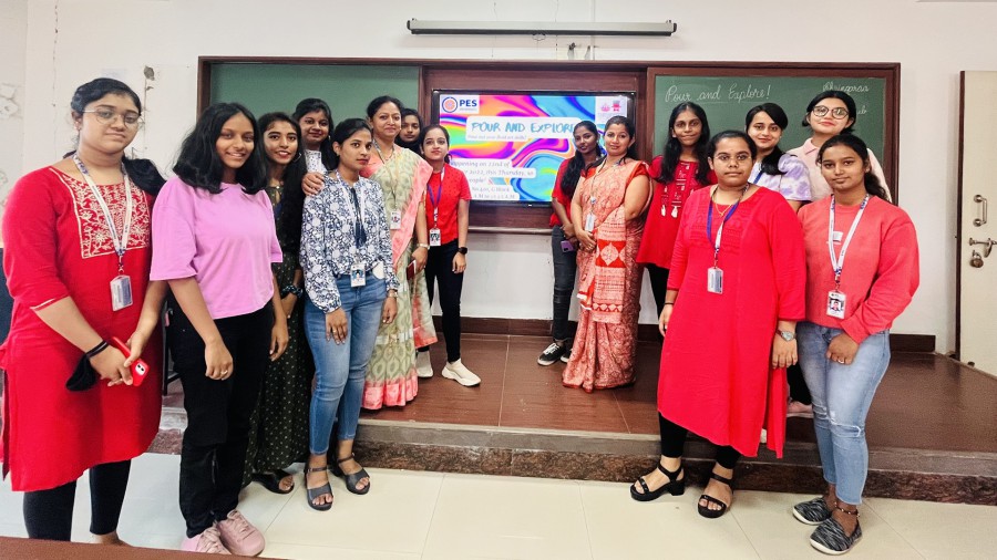 Fluid art competition