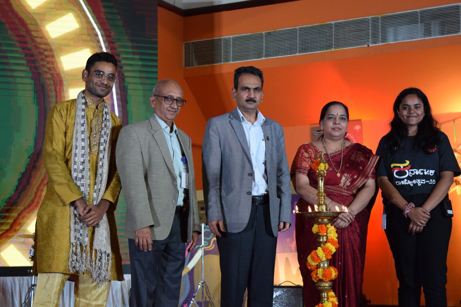 ಪಿಇಎಸ್ ವಿಶ್ವವಿದ್ಯಾಲಯದಲ್ಲಿ  ಕನ್ನಡ ರಾಜ್ಯೋತ್ಸವ ಆಚರಣೆ - 2022