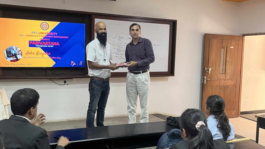 Talk on succeeding in hotel industry