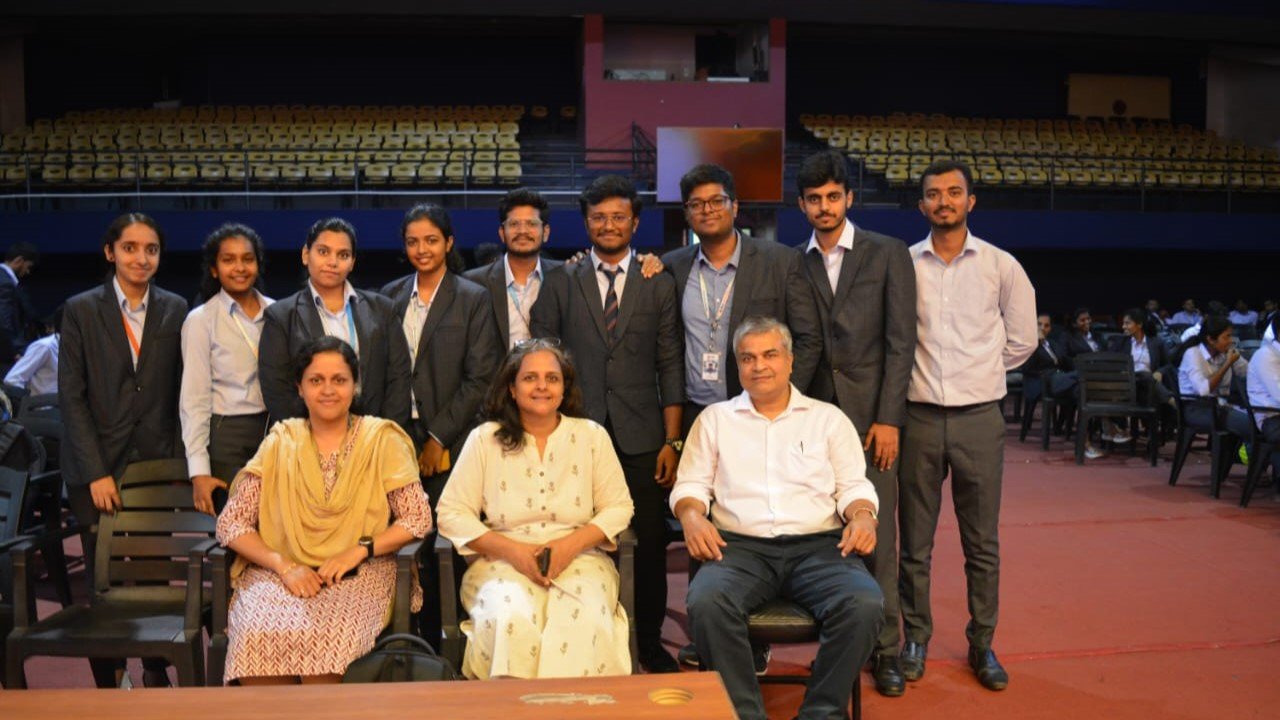 CXO talk on advertising and building brands