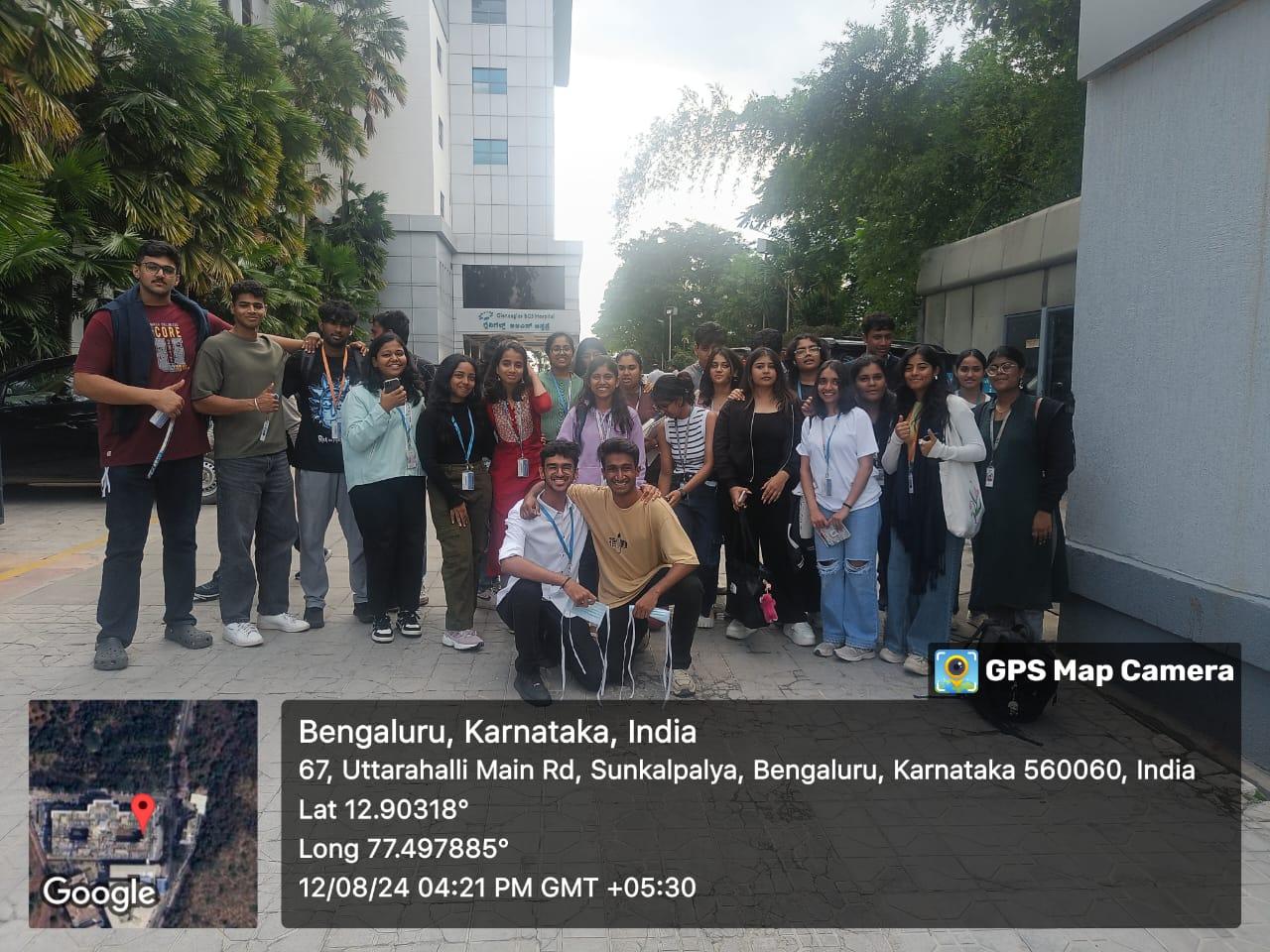 Field visits to hospital by students of architecture