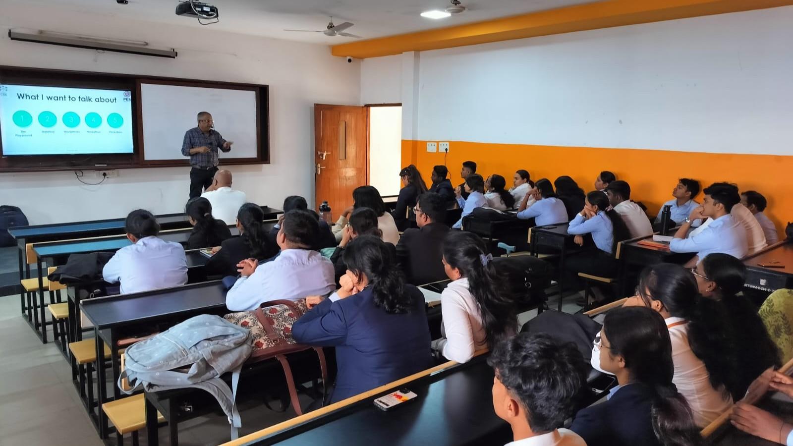 Understanding application of AI and ML in hospitality industry