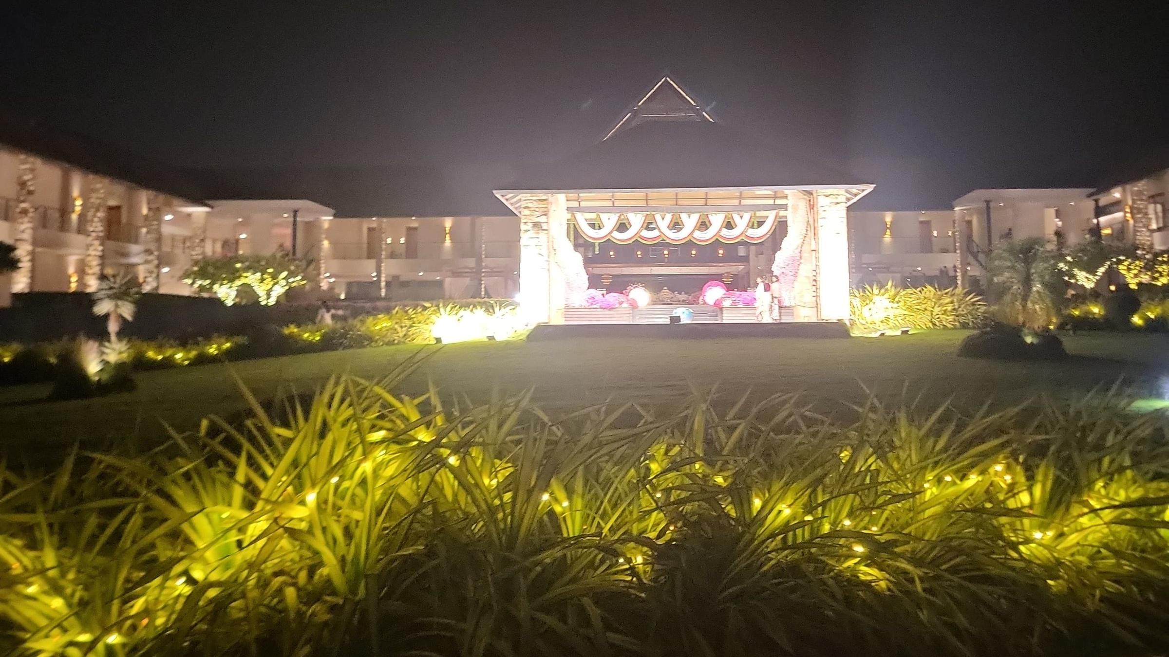 Hands-on learning on managing luxury wedding events