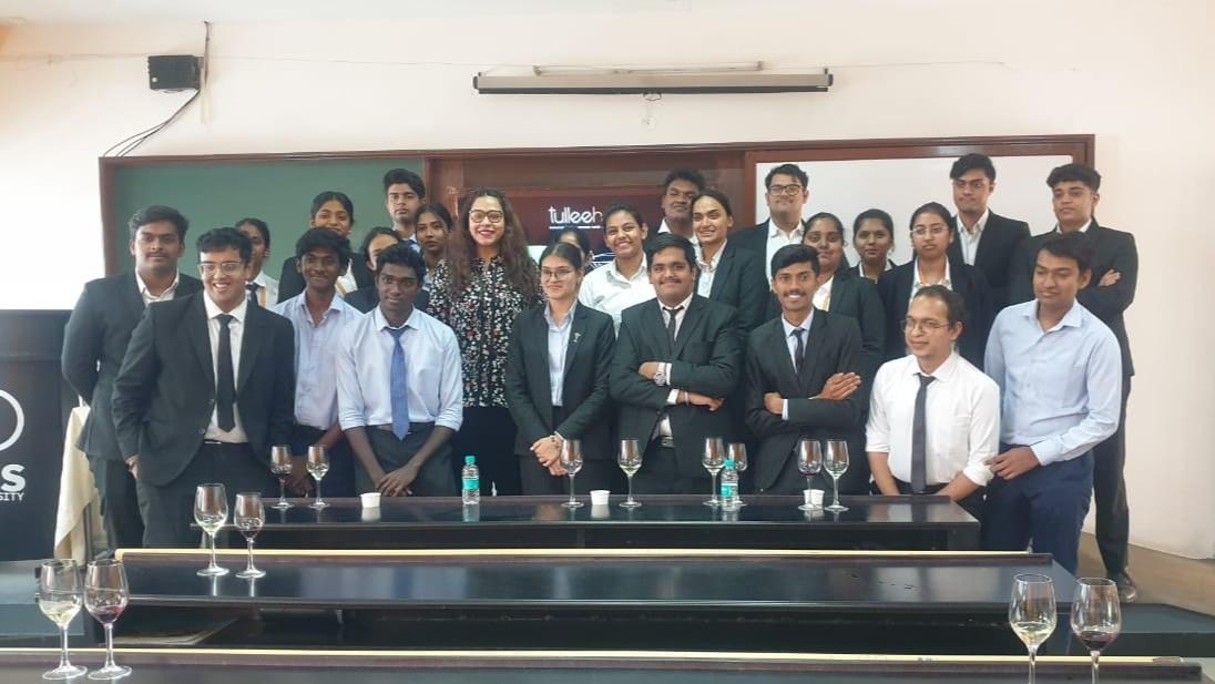 Tutored wine appreciation session