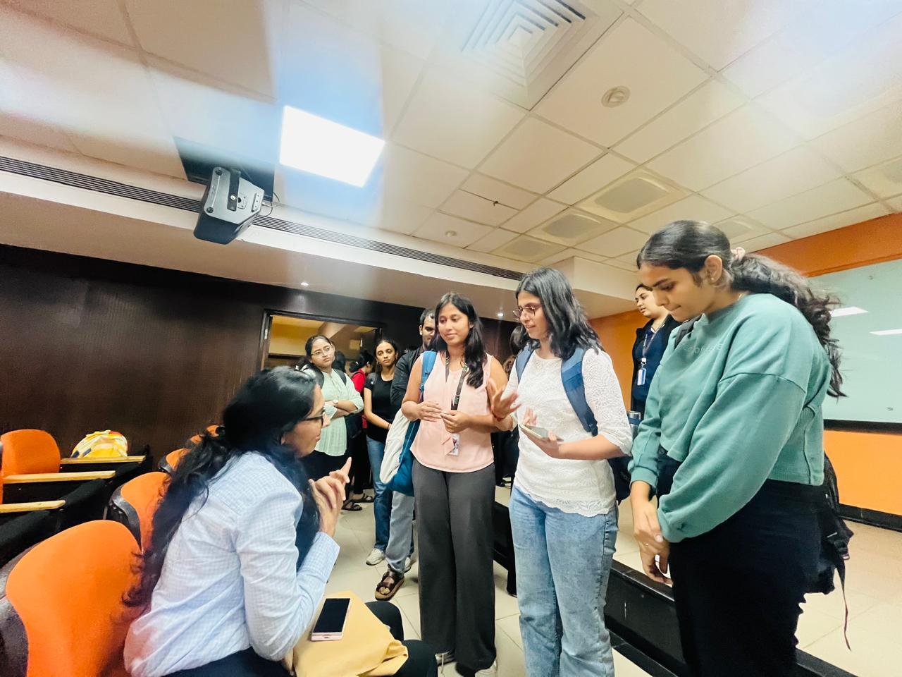 Guest talk on 3D Bioprinting of skin by alumnus