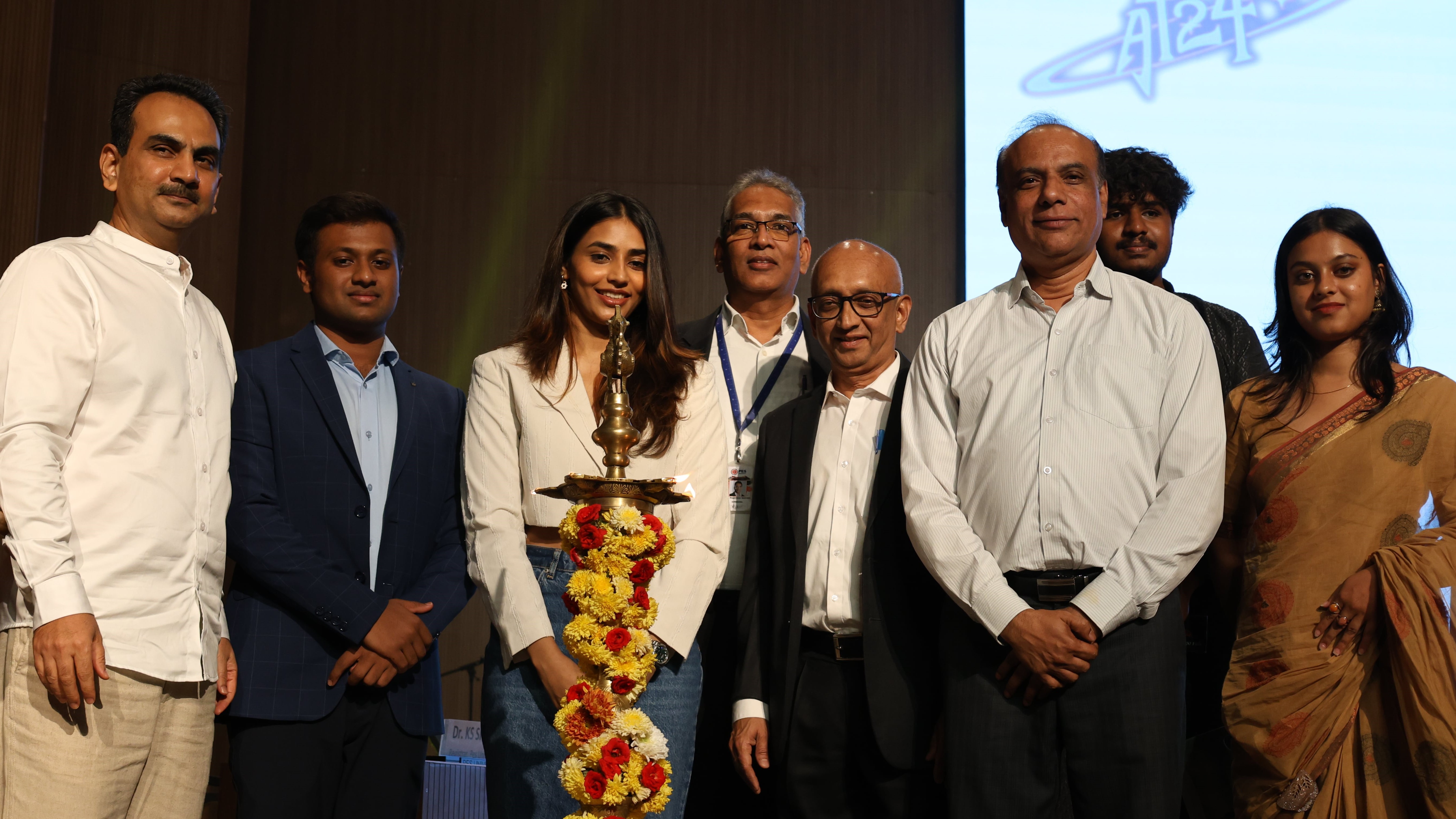 ಪಿಇಎಸ್ ನಲ್ಲಿ ‘ಆತ್ಮತೃಷಾ - 24’ ತಾಂತ್ರಿಕ-ಸಾಂಸ್ಕೃತಿಕ ಹಬ್ಬಕ್ಕೆ ವಿದ್ಯುಕ್ತ ಚಾಲನೆ (‘Aatmatrisha-24’ Annual Techno-Cultural festival inaugurated at PES University)