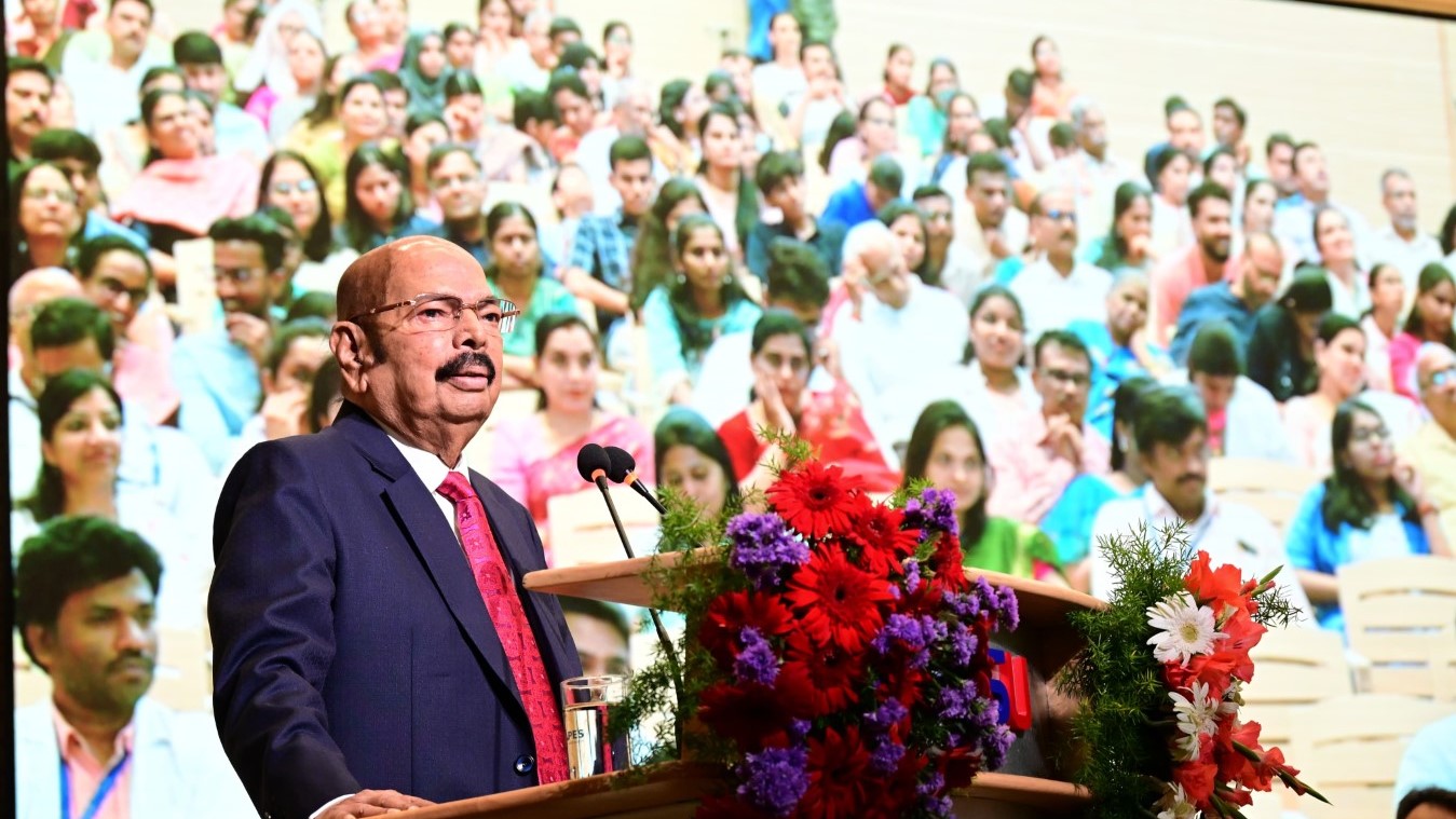 The Medical Education Minister urges students to live up to PES’s Expectations!