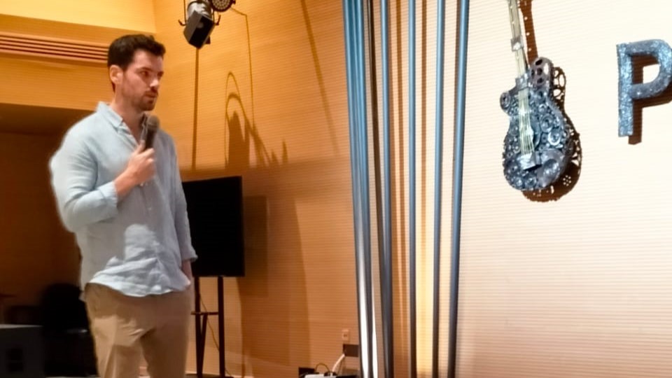 Exploring Padel: Insights from Alan Mealy's Talk at PES BBA